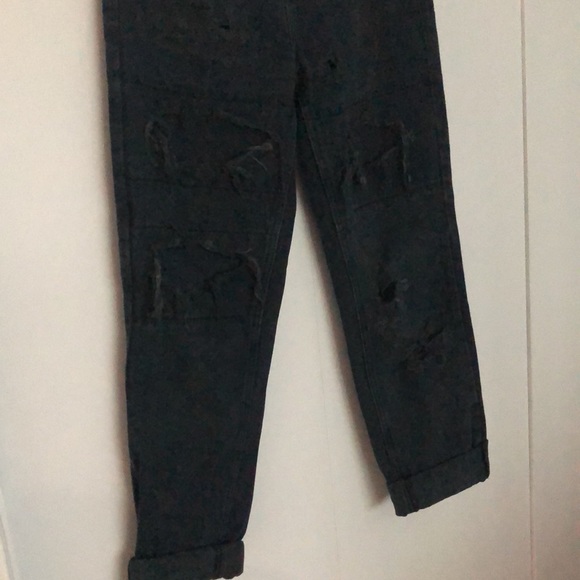 One by one teaspoon jeans from  Aritzia 🖤 - Picture 4 of 5